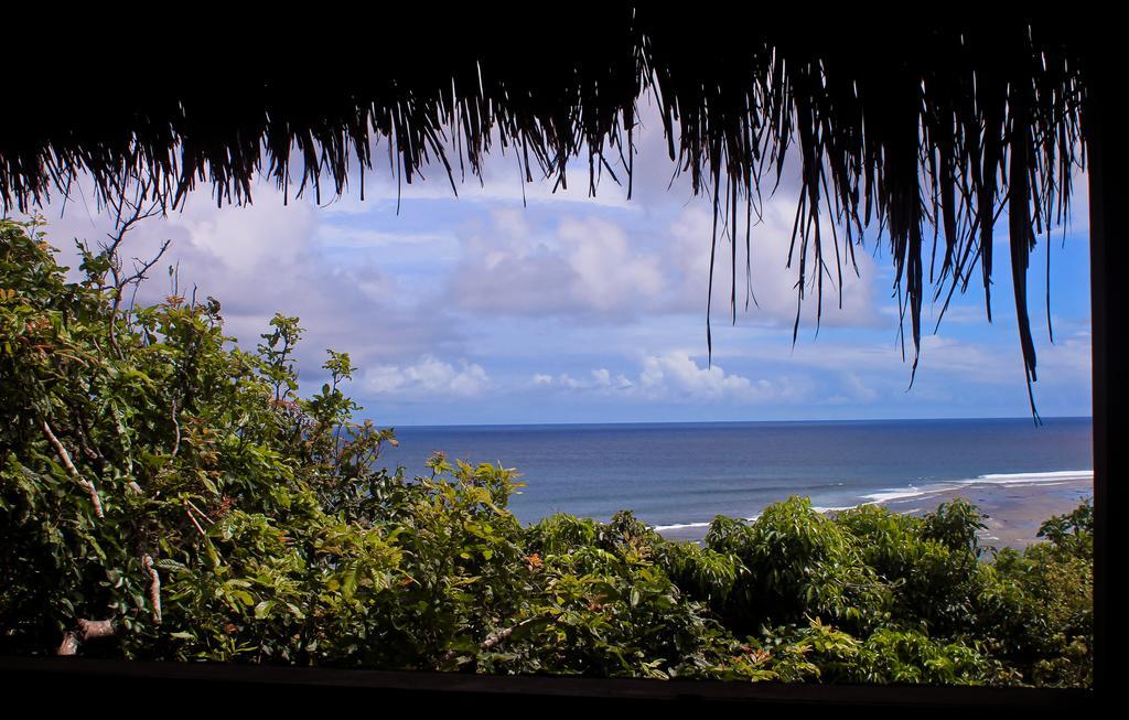 Boa Hill Surf House Hotell Nembrala Eksteriør bilde